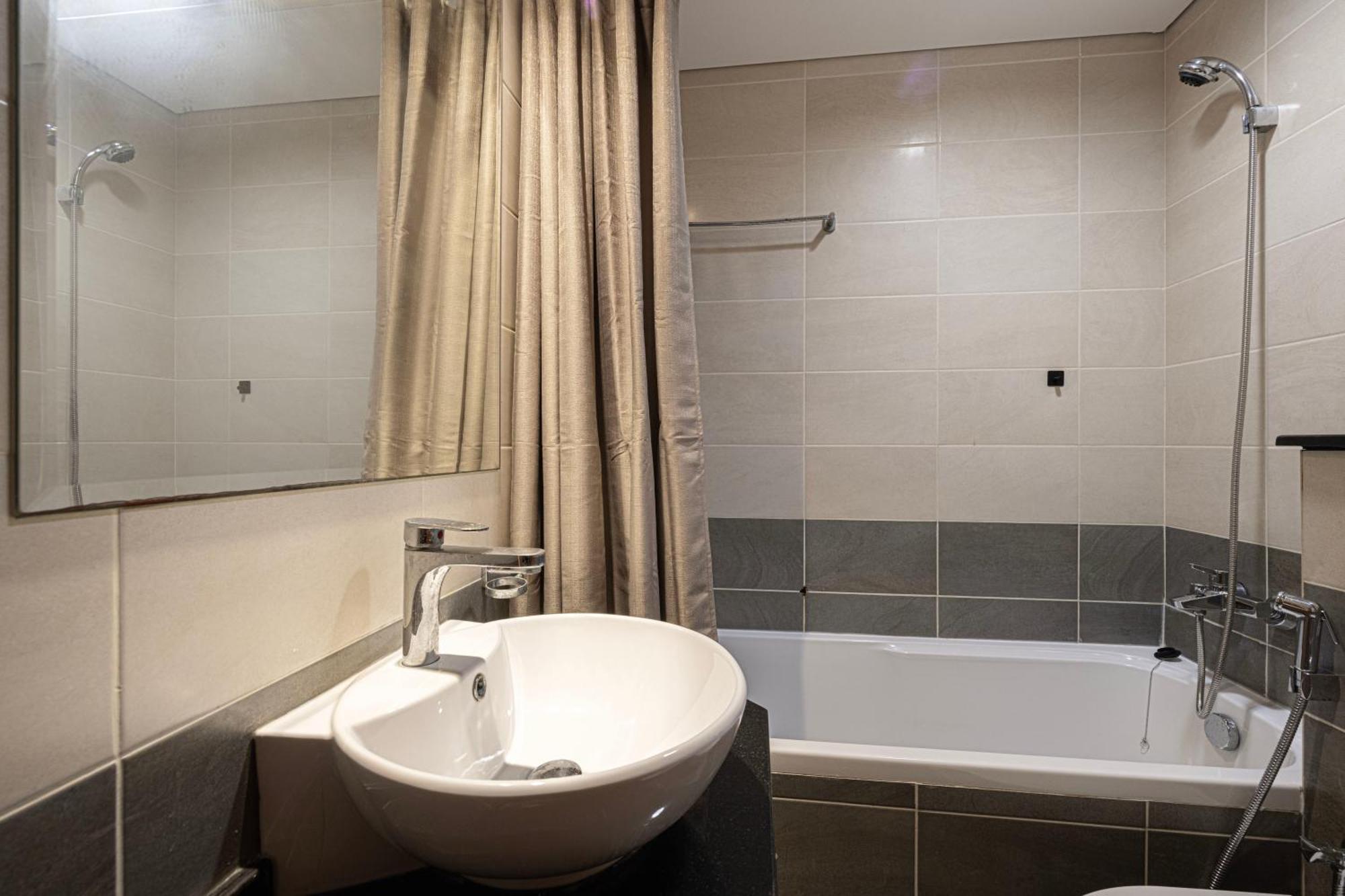 Hostel Capsule Experience Duplex - Panoramic Sea View - Nowmade La Marina Dubaj Zewnętrze zdjęcie